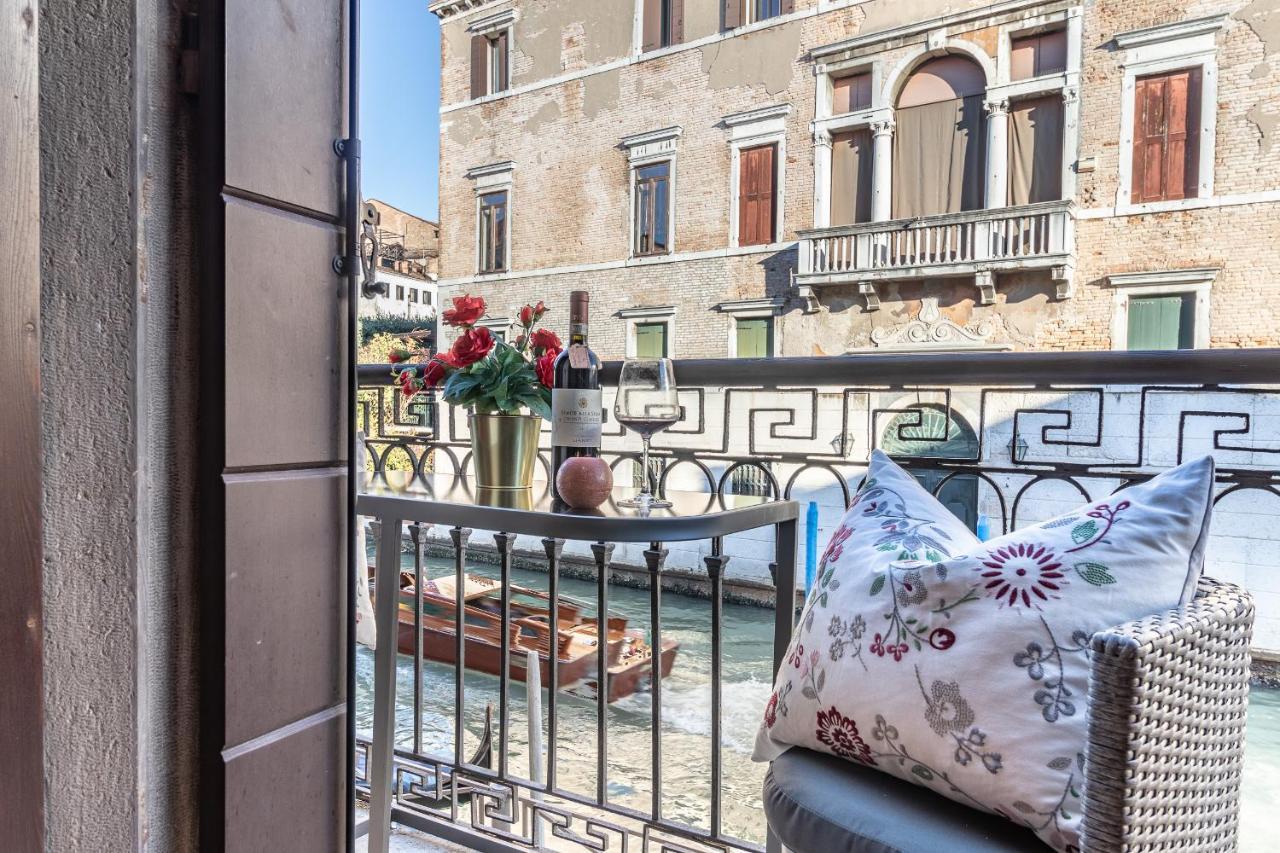 Italian Experience-Riva Degli Schiavoni Boutique Apartment 베니스 외부 사진